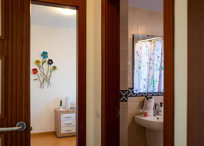 El Tajaraste Daire Icod De Los Vinos